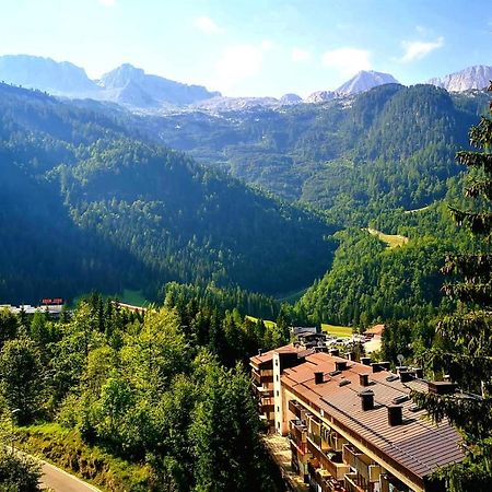 View-Stunning 2 Bedroom Apartment In The Heart Of Alps セッラ・ネヴェア エクステリア 写真