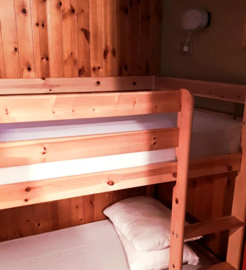 View-Stunning 2 Bedroom Apartment In The Heart Of Alps セッラ・ネヴェア エクステリア 写真