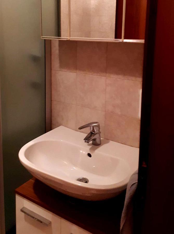 View-Stunning 2 Bedroom Apartment In The Heart Of Alps セッラ・ネヴェア エクステリア 写真